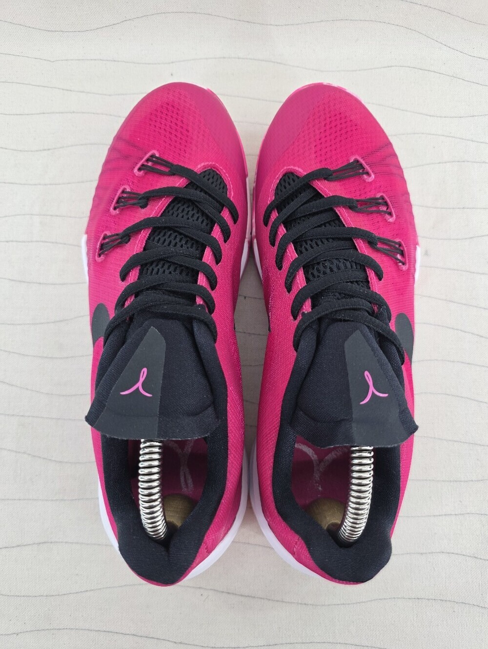 Nike Mens HyperChase TB 2015 Think Pink Kay Yow BCA Shoes 705363-602 Size 7.5 - Picture 6 of 10